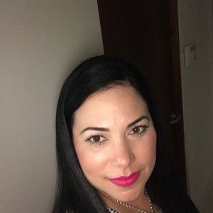 Meet your Posher, Lynette